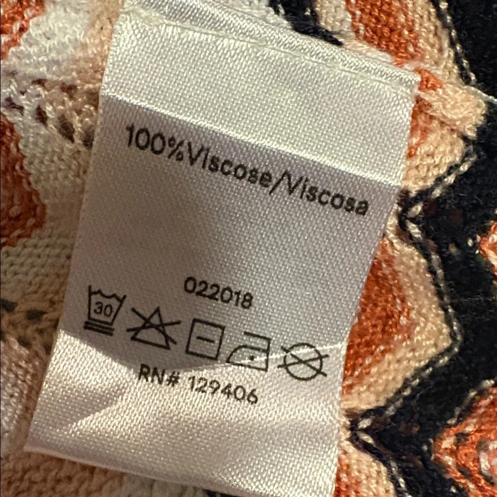 Chevron Patterned Wrap Sweater - Picture 4 of 4